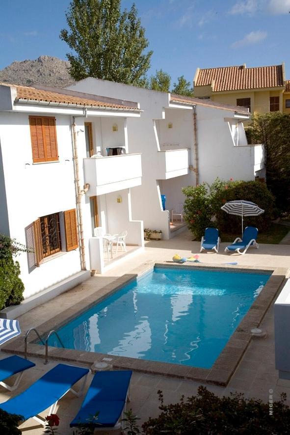 Apartamentos Leo Port de Pollença Eksteriør billede