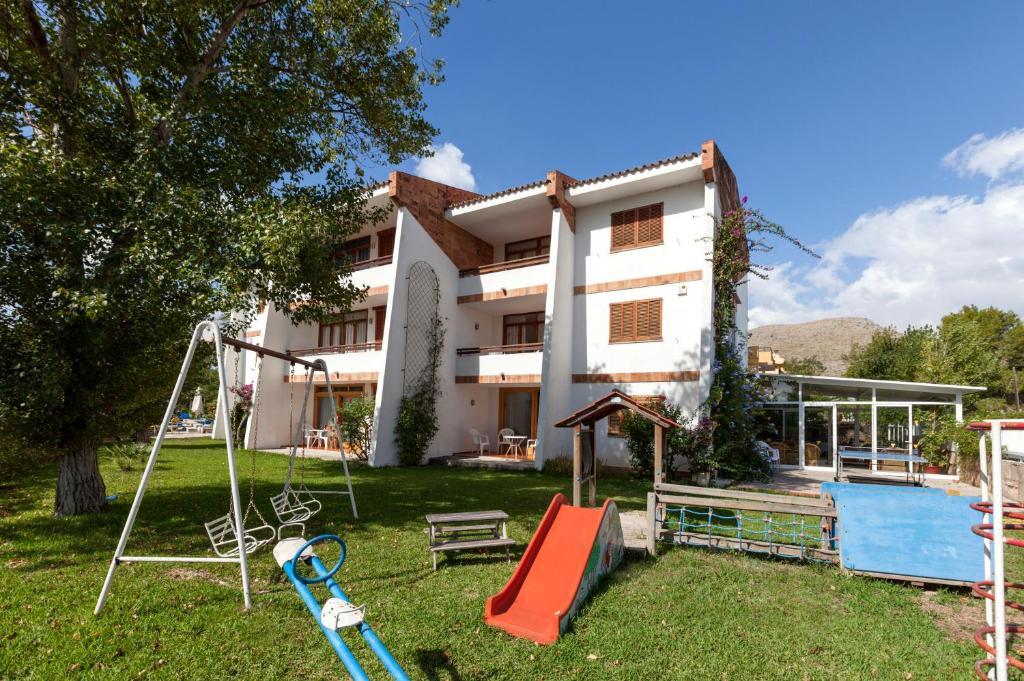 Apartamentos Leo Port de Pollença Værelse billede